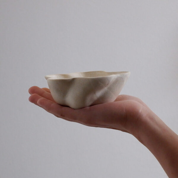 Beige Ceramic Porcelain Decoration Bowl