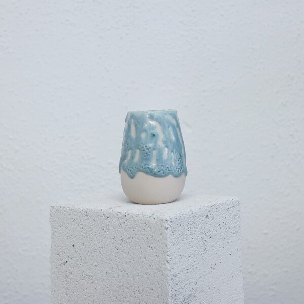 Blue Textured Ceramic Porcelain Flower Mini Vase